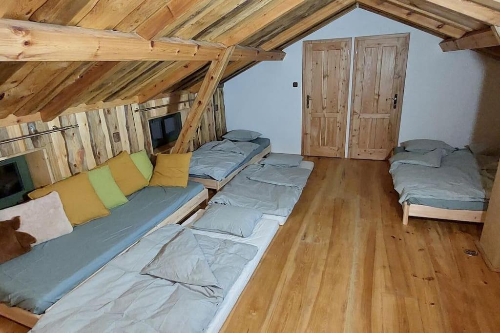 Chalet Boruvka - Biofarma Na Samote V Lesich Benesov  Luaran gambar