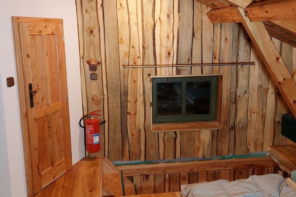 Chalet Boruvka - Biofarma Na Samote V Lesich Benesov  Luaran gambar