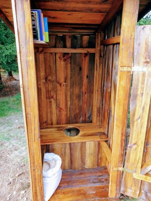 Chalet Boruvka - Biofarma Na Samote V Lesich Benesov  Luaran gambar